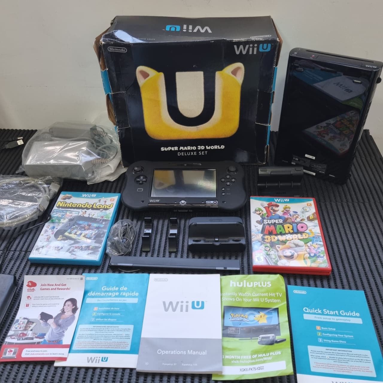 Nintendo Wii U Deluxe